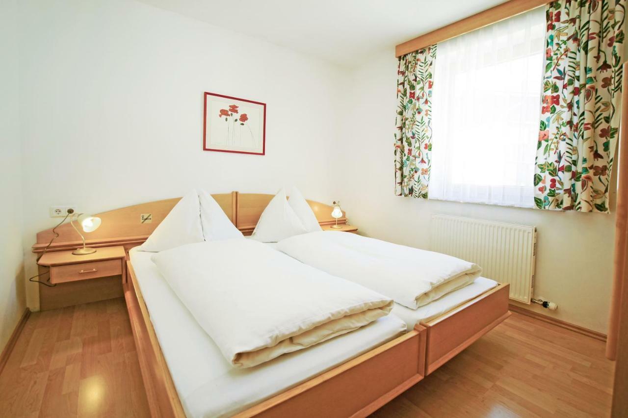 Appartement Dertnig Flachau Buitenkant foto